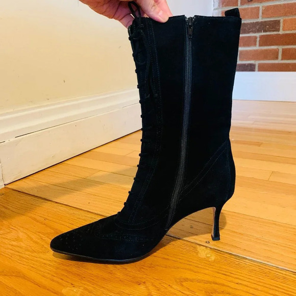 MANOLO BLAHNIK Black Suede Low Heel Boots EUR 39.5 $1695 - Picture 3 of 16
